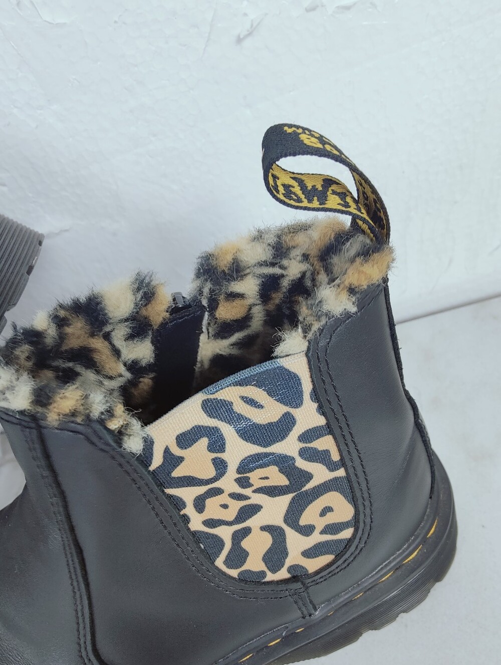 Dr. Martens 2976 Junior Leonore Leo Y Leopard Black Leather Chelsea Boots, 7 - Picture 9 of 9